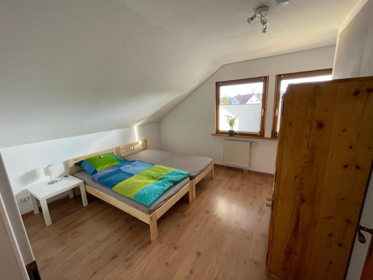 Ferienwohnung An Der Romantischen Strasse Direkt A3 Und A81 Eisingen  Exterior photo
