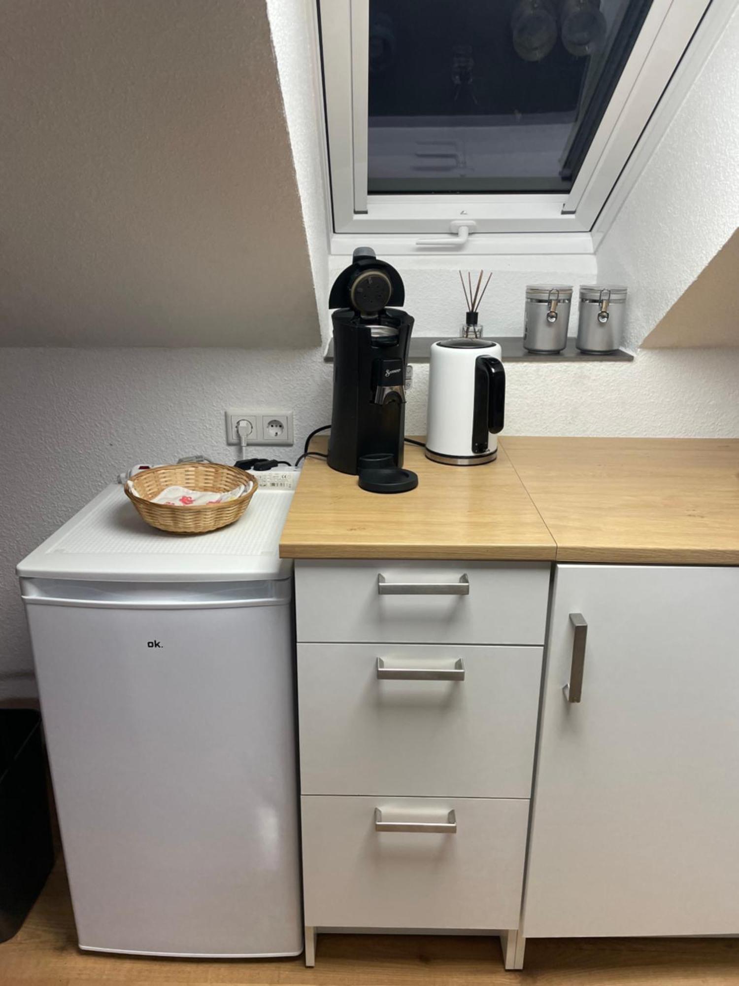 Ferienwohnung An Der Romantischen Strasse Direkt A3 Und A81 Eisingen  Exterior photo